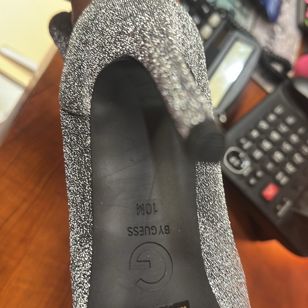 G by Guess High Heels 👠 - Picture 4 of 7